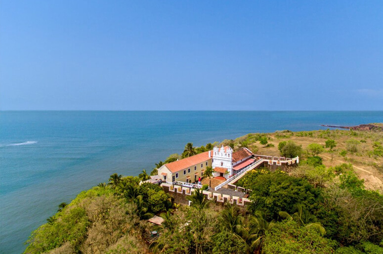 fort-tiracol-heritage-banner